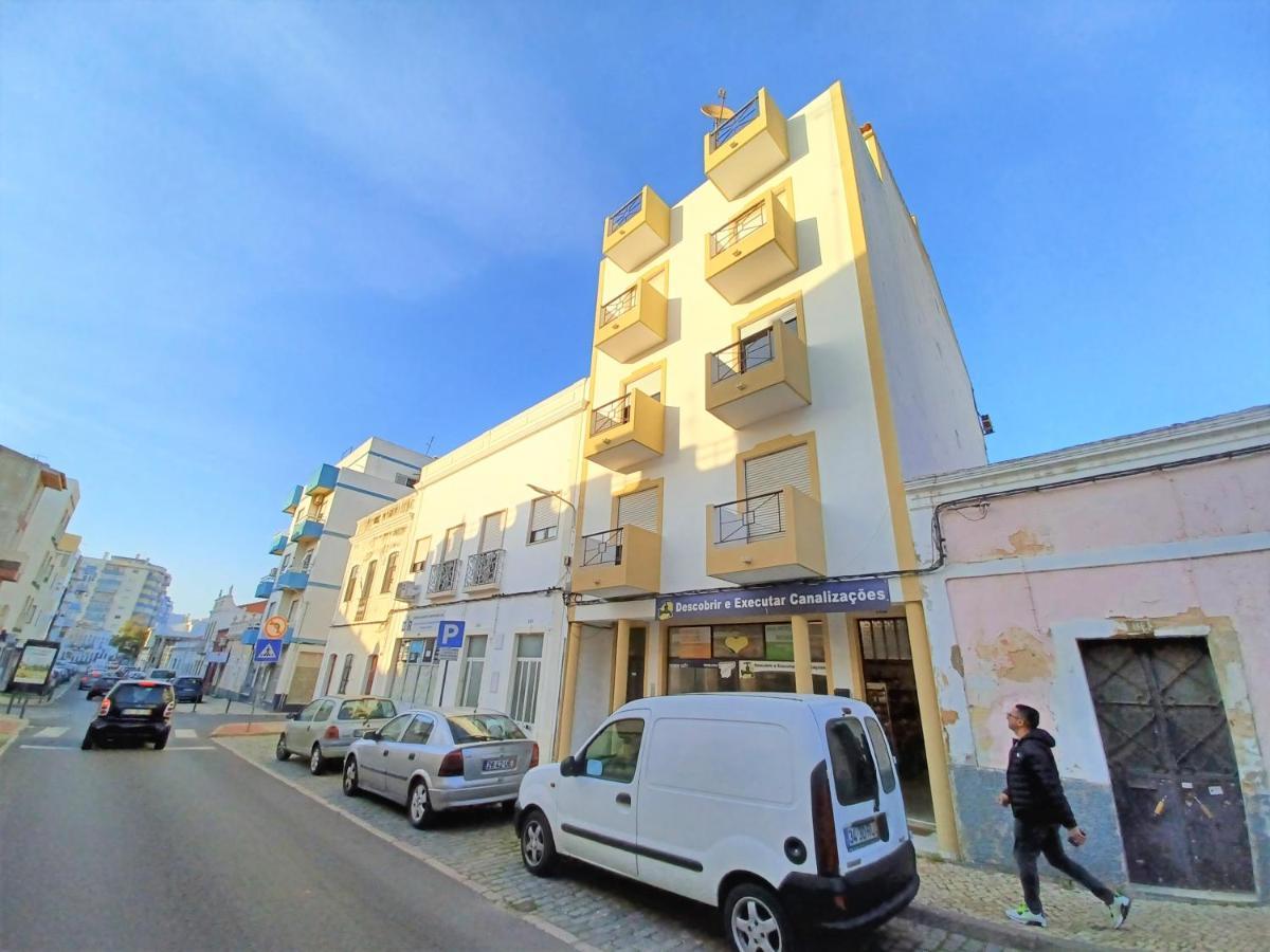 Sun Waves Beach Apartment Portimão Exterior photo