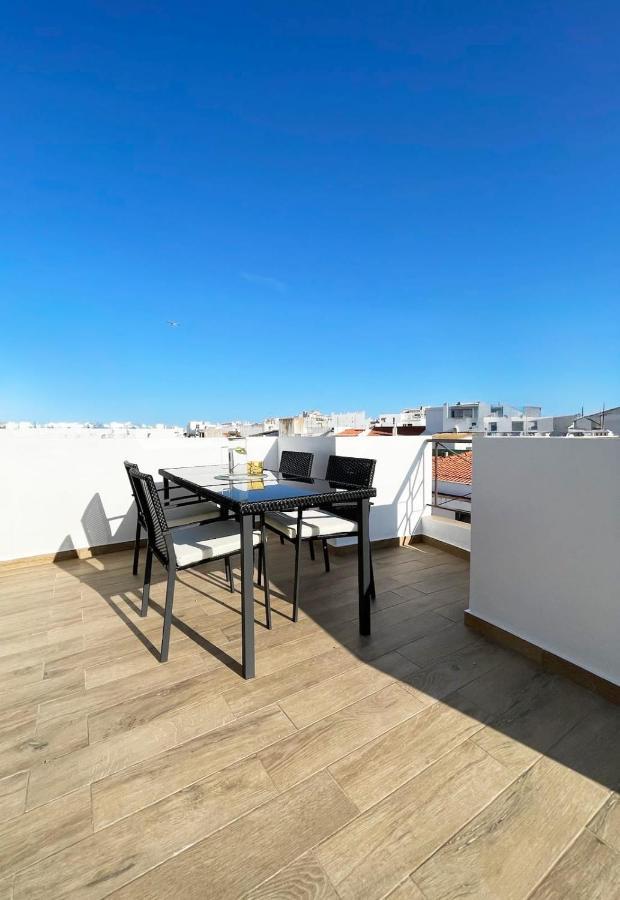 Sun Waves Beach Apartment Portimão Exterior photo
